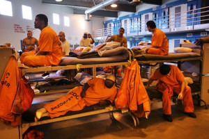 CA-overcrowded-prisons-LAT